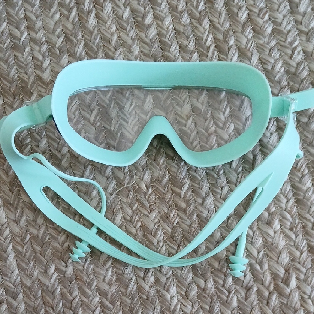 Childrens Swim Goggles Black & Green - Picture 4 of 9